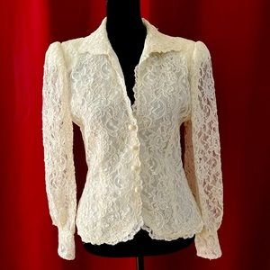 Vintage off-white flower embroidery longsleeve blouse/Farinae Collections size 4